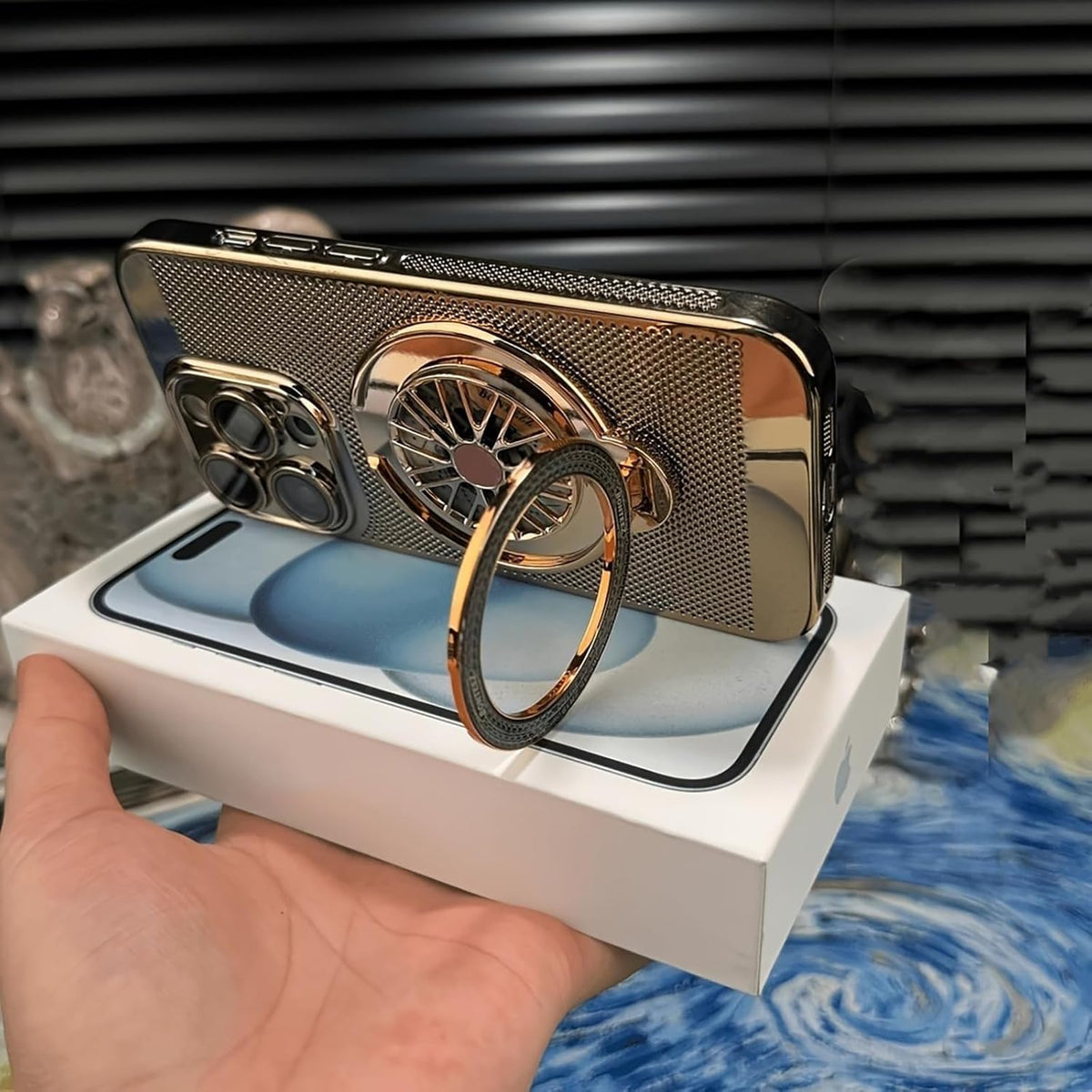 360° Rotating Wheel Stand Case for iPhone
