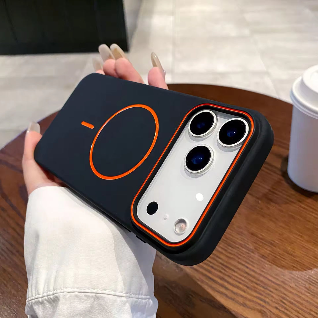 Domingo Case - IPhone