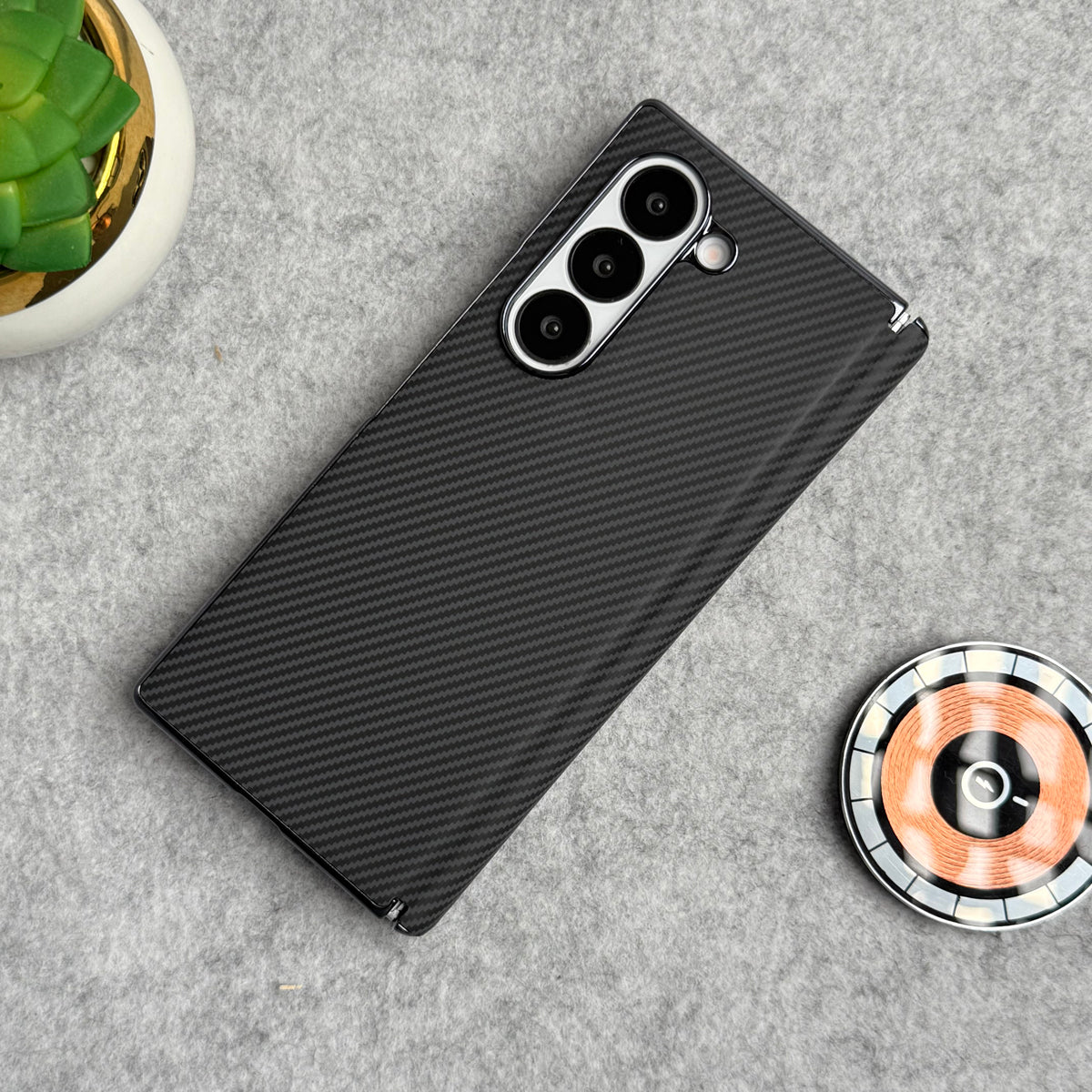 Carbon Texture Side Hinge Front Glass Protection Case.