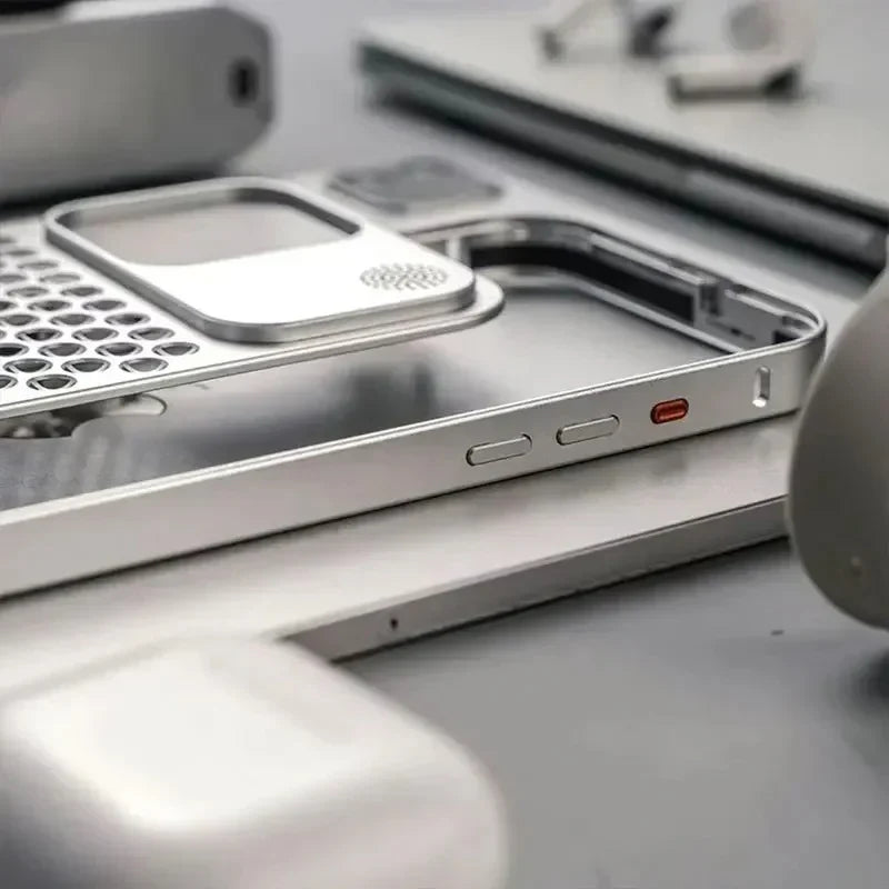 Hybrid Aero Mesh Metal Case
